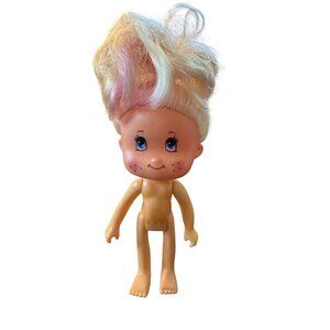 Greenbrier International Blonde Doll Pink Highlights Freckled Face Blue Eyes 5"